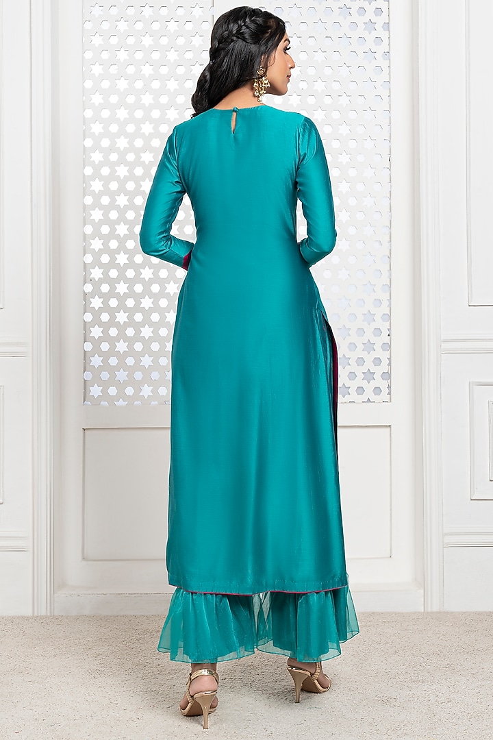 Peacock Green Handwoven Chanderi Hand Embellished Kurta Set by The Aarya at Pernia's Pop Up Shop