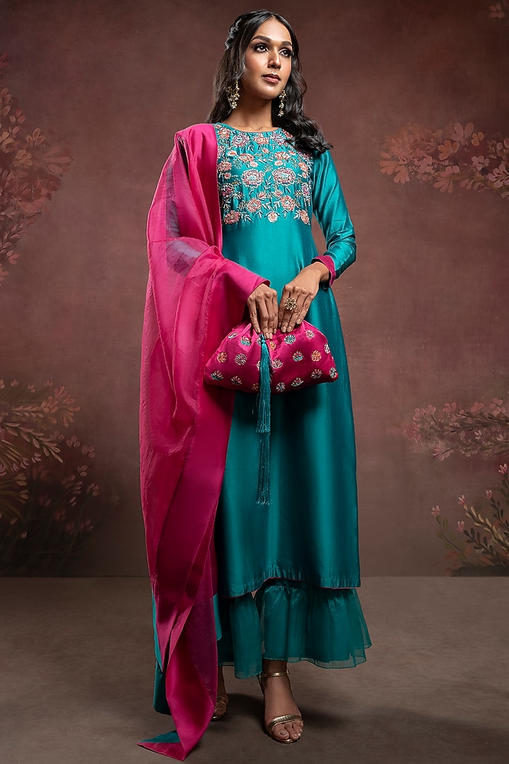Peacock Green Handwoven Chanderi Hand Embellished Kurta Set by The Aarya at Pernia's Pop Up Shop