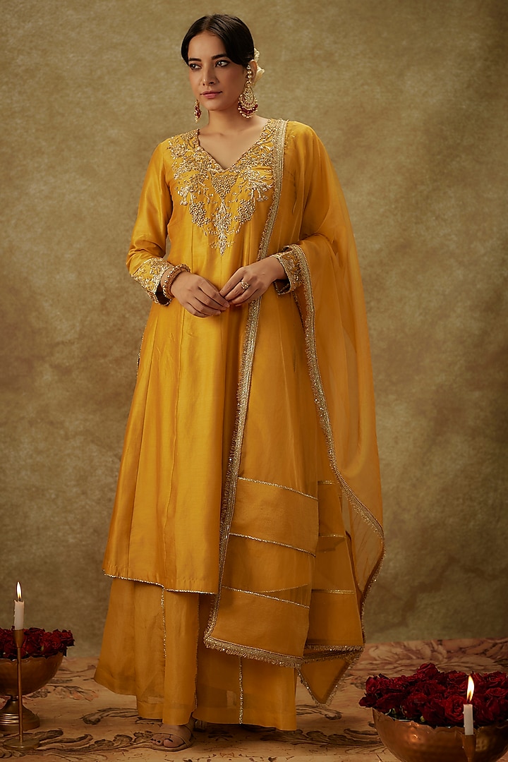 Yellow Handwoven Chanderi Zardosi Embroidered Kurta Set by The Aarya