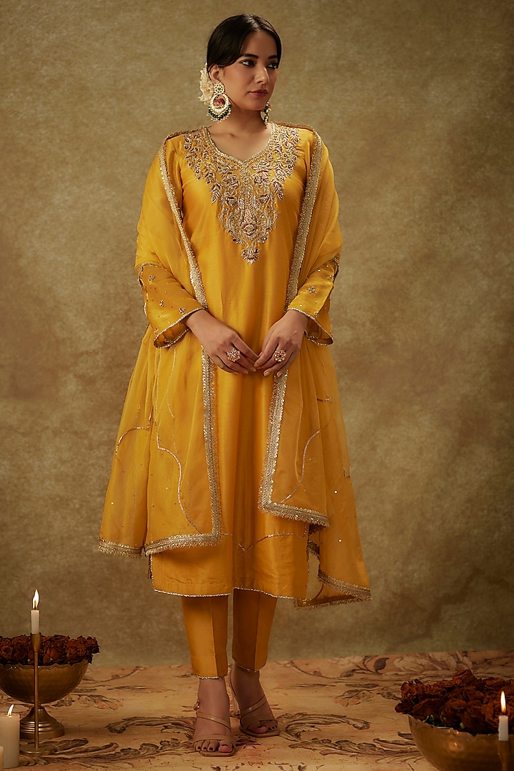 Yellow Handwoven Chanderi Zardosi Embroidered Kurta Set by The Aarya at Pernia's Pop Up Shop