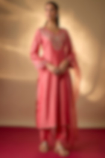 Coral Pink Handwoven Chanderi Zardosi Embroidered Kurta Set by The Aarya at Pernia's Pop Up Shop
