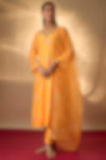 Mango Yellow Handwoven Chanderi Zardosi Embroidered Kurta Set by The Aarya at Pernia's Pop Up Shop