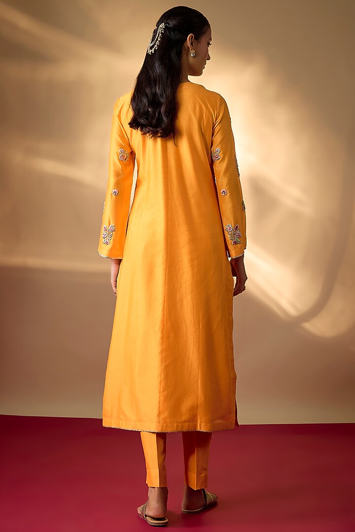 Mango Yellow Handwoven Chanderi Zardosi Embroidered Kurta Set by The Aarya at Pernia's Pop Up Shop