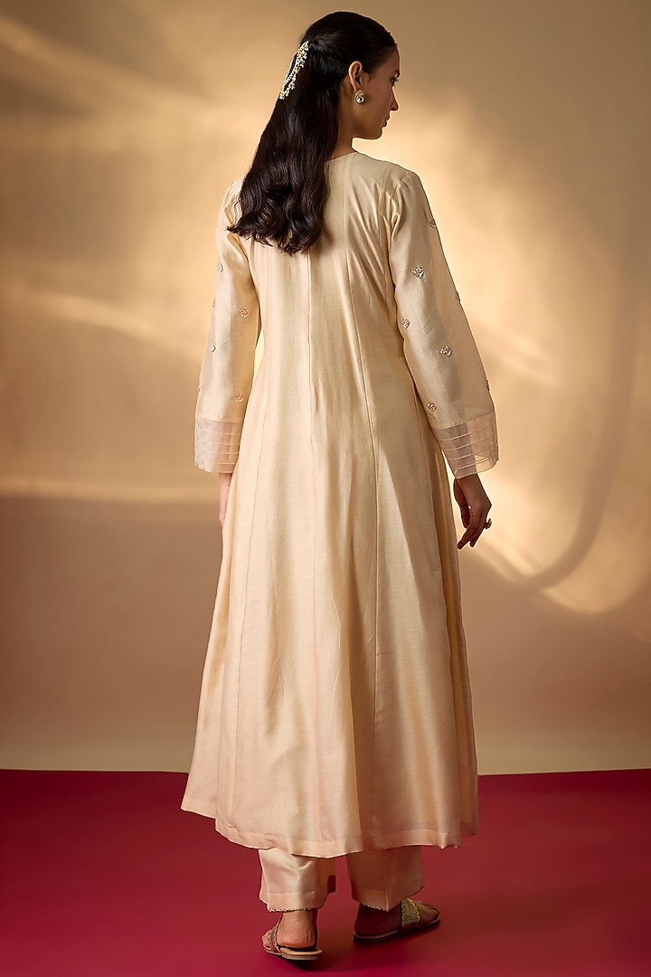 Soft Beige Handwoven Chanderi Zardosi Floral Embroidered Kurta Set by The Aarya at Pernia's Pop Up Shop