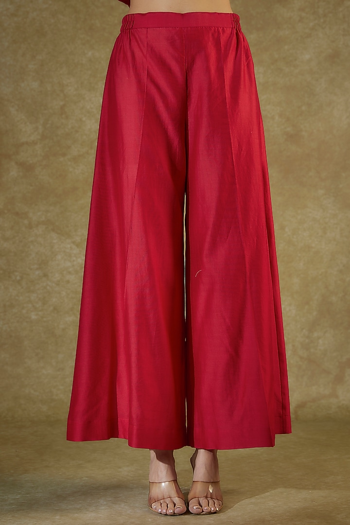 Red Handwoven Chanderi Sequins & Resham Embroidered Kurta Set by The Aarya at Pernia's Pop Up Shop