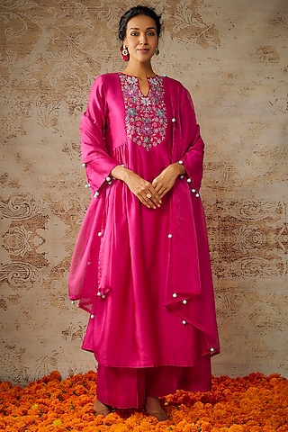Pink Handwoven Chanderi Hand Embroidered Kurta Set by The Aarya