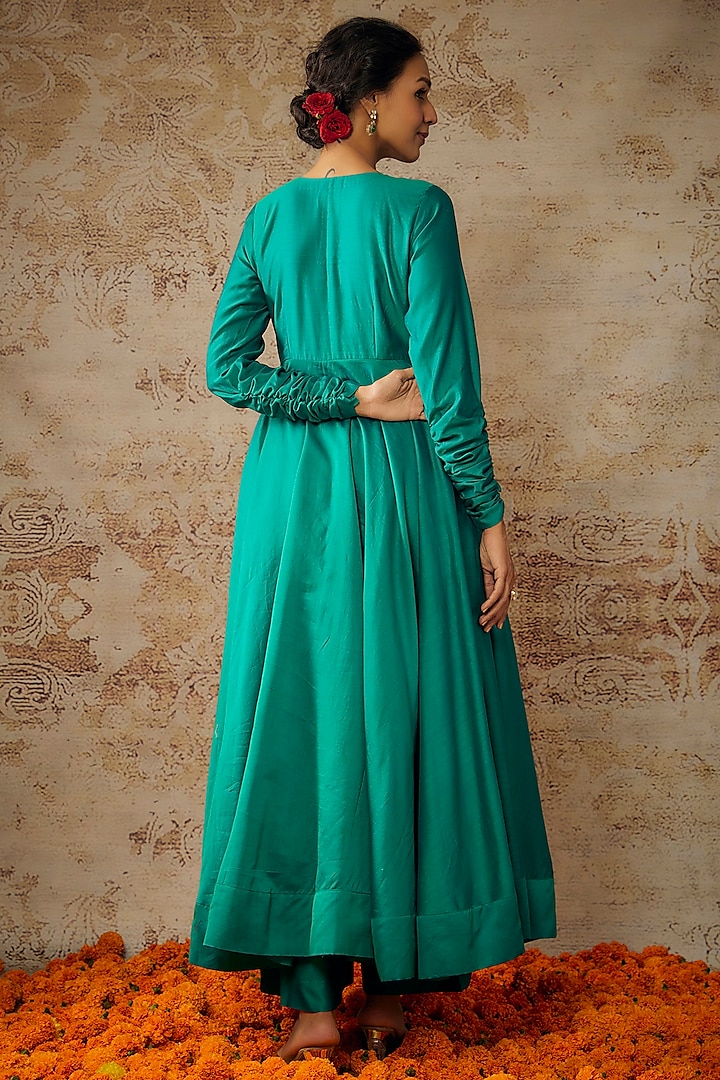 Peacock Green Handwoven Chanderi Hand Embroidered Party Wear Anarkali Set by The Aarya at Pernia's Pop Up Shop