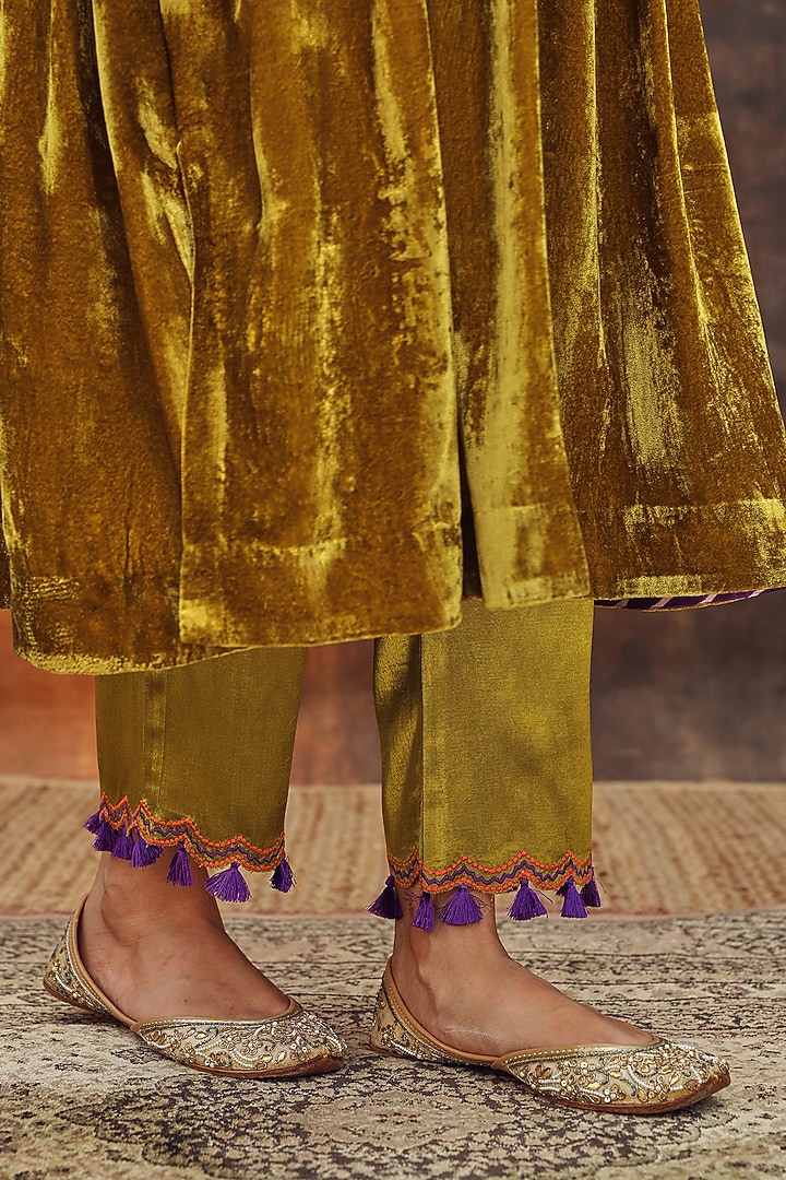 Green Silk Velvet Embroidered Gathered Kurta Set by Tasha India at Pernia's Pop Up Shop