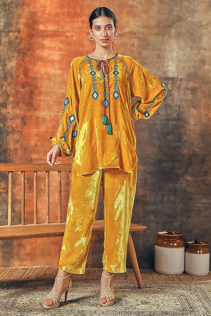 Yellow Silk Velvet Embroidered Co-Ord Set by Tasha India at Pernia's Pop Up Shop