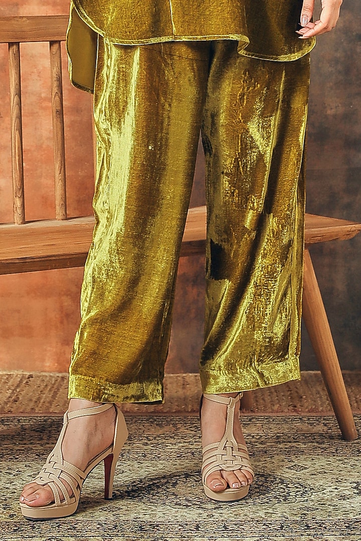 Green Silk Velvet Embroidered Co-Ord Set by Tasha India at Pernia's Pop Up Shop