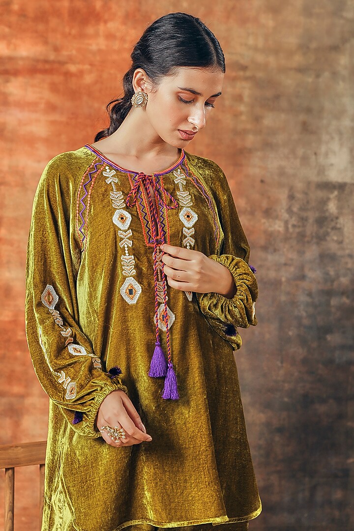 Green Silk Velvet Embroidered Co-Ord Set by Tasha India at Pernia's Pop Up Shop