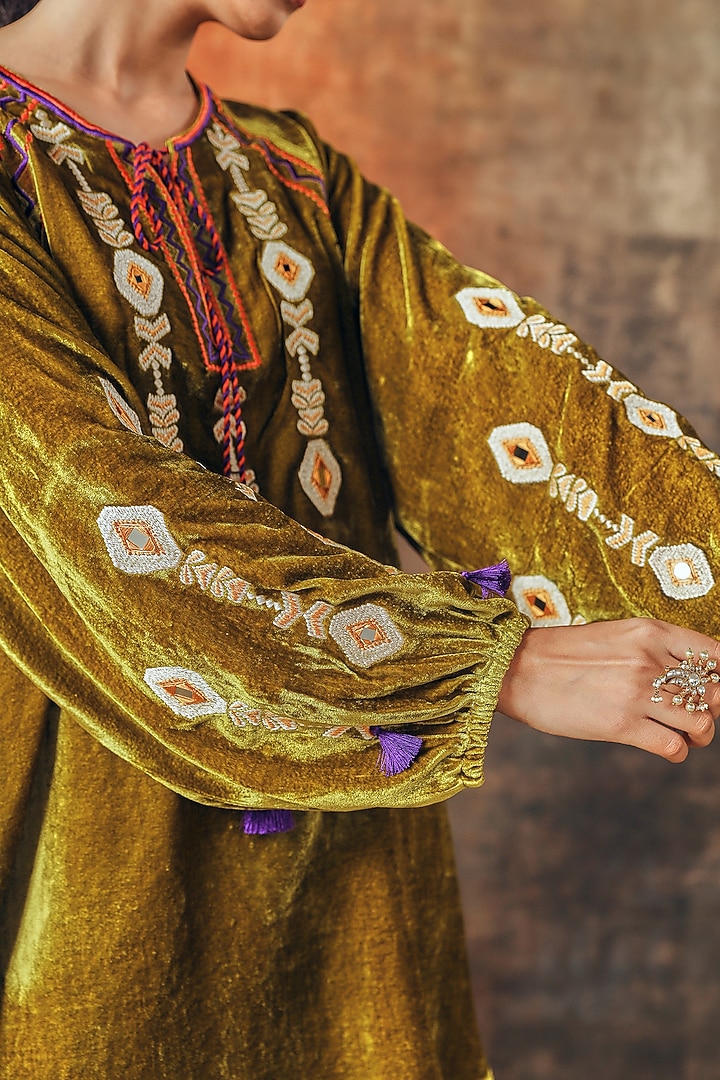 Green Silk Velvet Embroidered Co-Ord Set by Tasha India at Pernia's Pop Up Shop