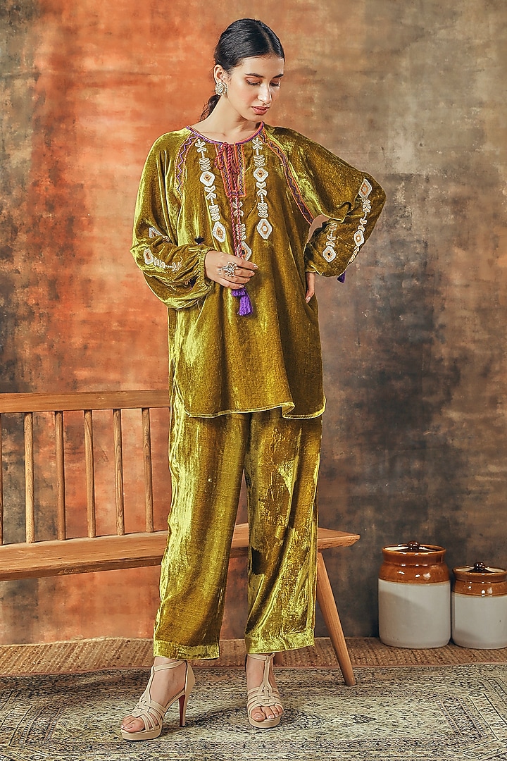Green Silk Velvet Embroidered Co-Ord Set by Tasha India at Pernia's Pop Up Shop