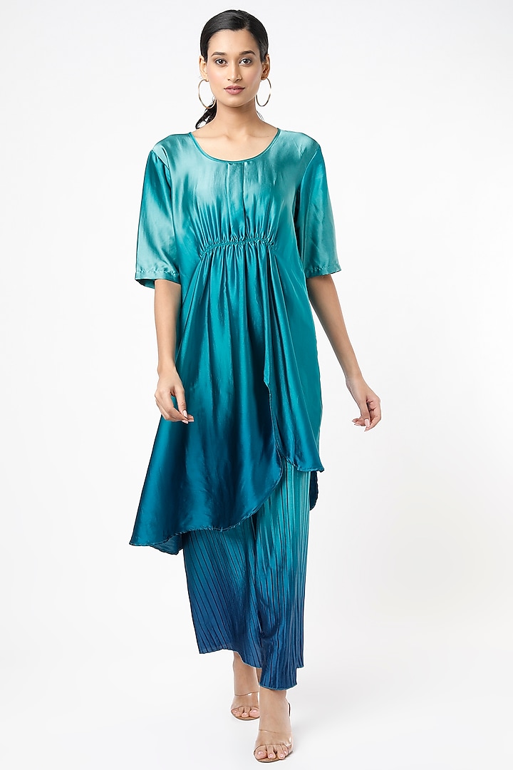 Cobalt Blue Ombre Pleated Tunic Set by Tasuvure Indes at Pernia's Pop Up Shop