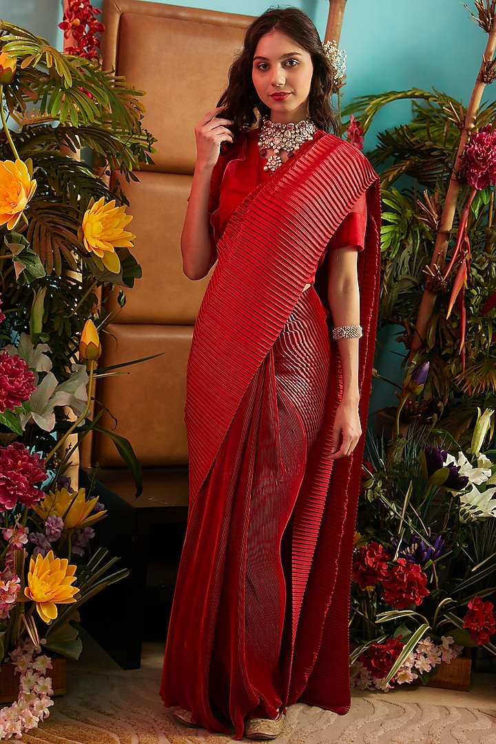 Carmine Maroon Pleated Gown Saree by Tasuvure Indes