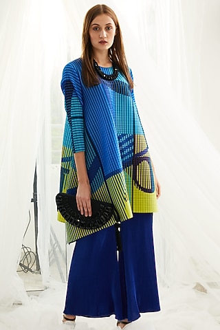 Blue Pleated Polyester Tunic Set by Tasuvure Indes