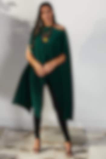 Green Pleated Polyester Cape by Tasuvure