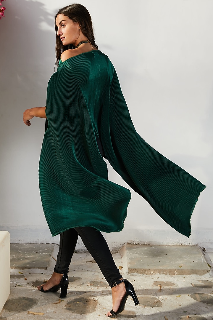 Green Pleated Polyester Cape by Tasuvure at Pernia's Pop Up Shop