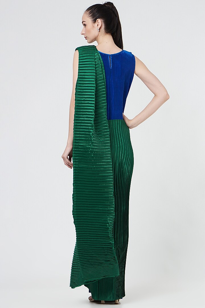 Emerald Green Pleated Fabric Party Wear Gown Saree by Tasuvure Indes at Pernia's Pop Up Shop