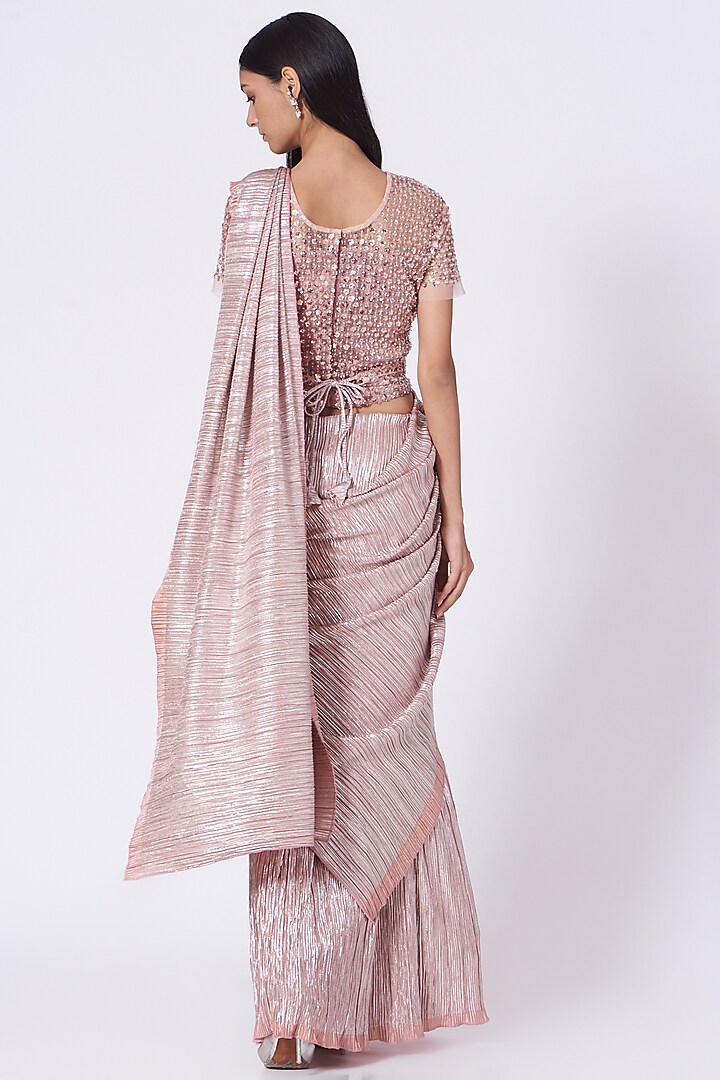 Metallic Peach Polyester Party Wear Saree Set by Tasuvure Indes at Pernia's Pop Up Shop