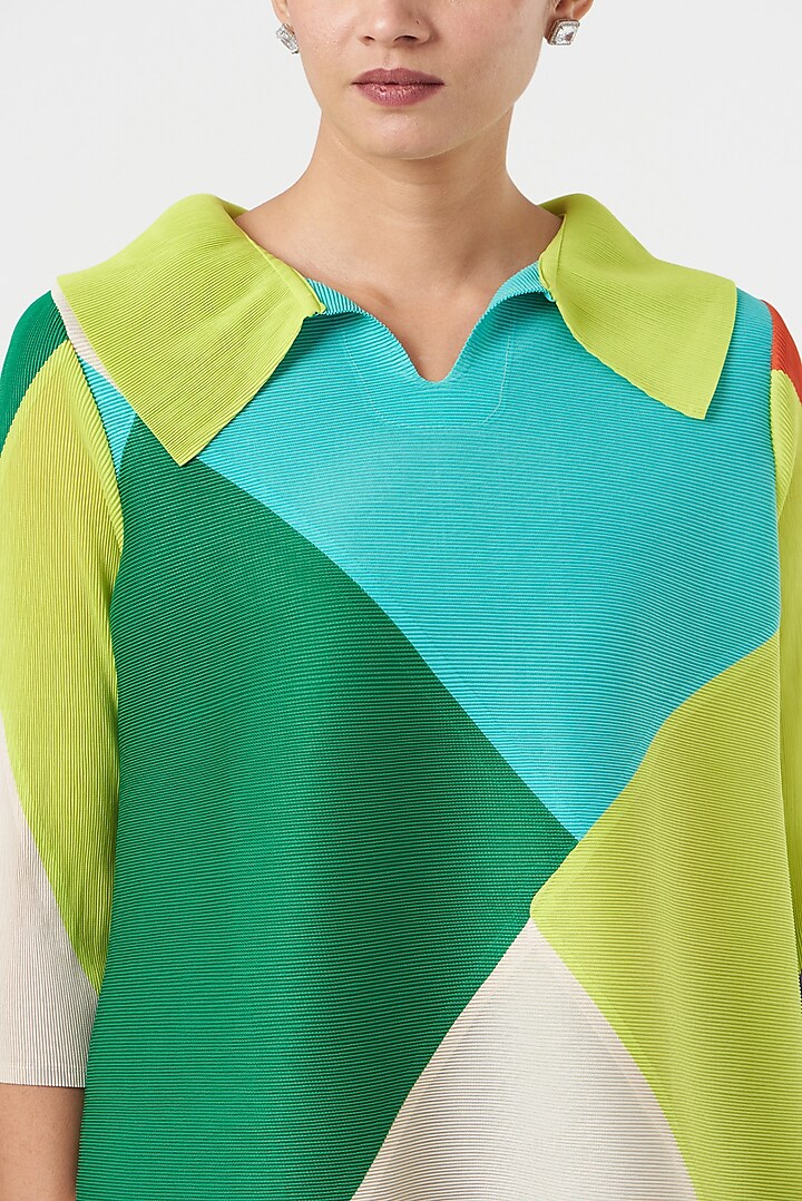 Green Pleated Polyester Top by Tasuvure at Pernia's Pop Up Shop