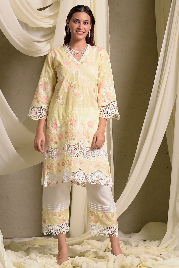 Yellow Lace Cotton Mesh Floral Kurta Set by Tasuvure at Pernia's Pop Up Shop