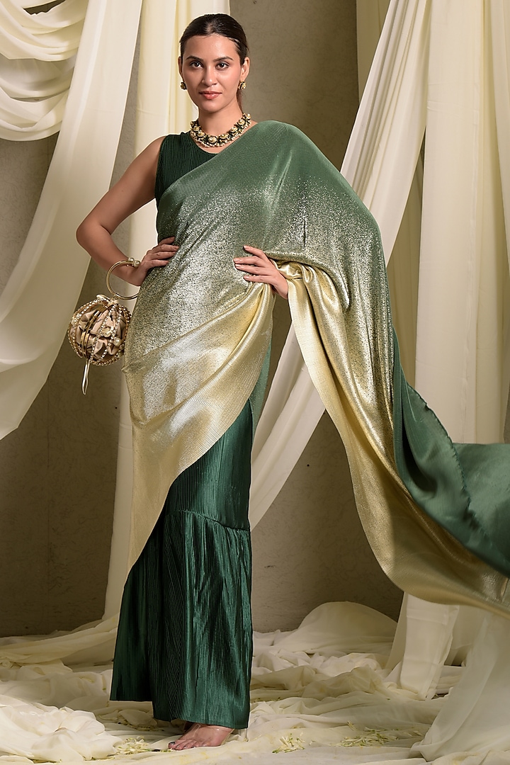 Emerald Green Pleated Polyester Saree by Tasuvure at Pernia's Pop Up Shop