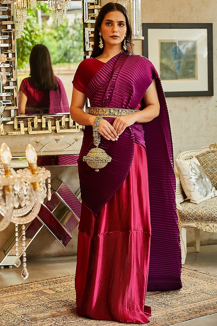 Magenta & Purple Gown Saree With Belt by Tasuvure Indes