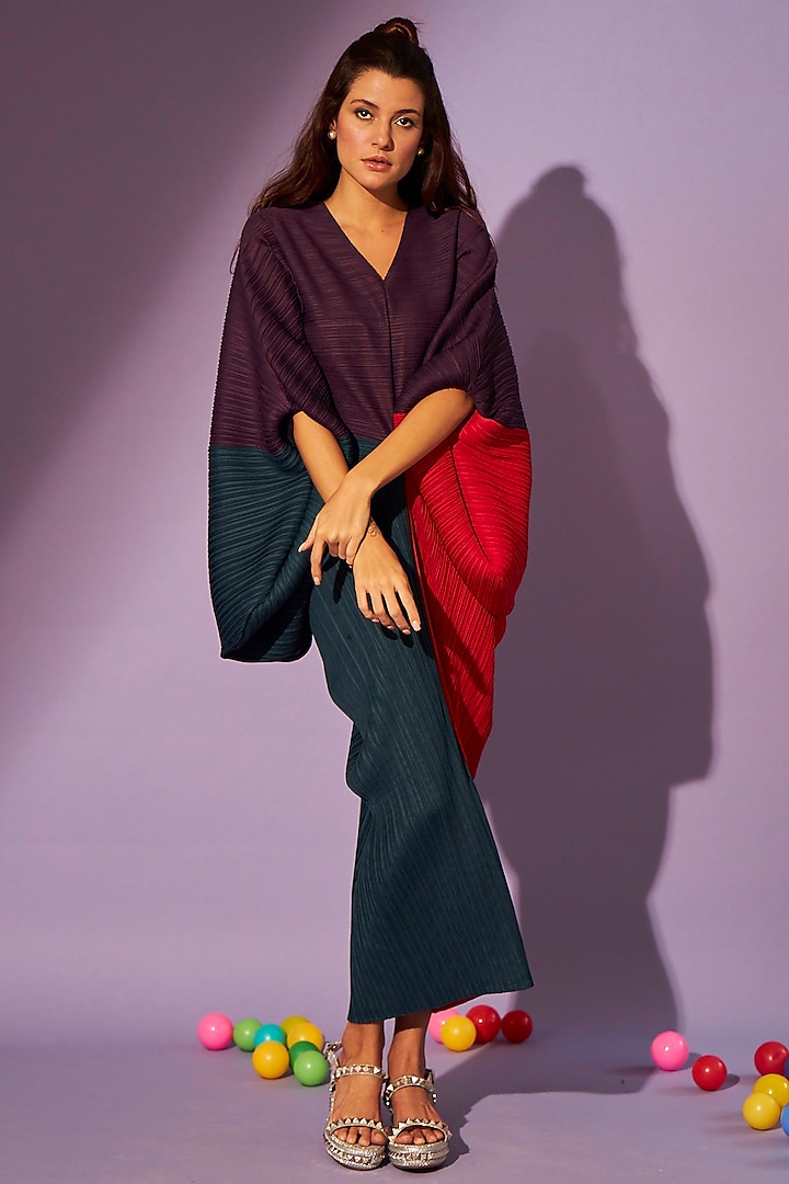 Multi-Coloured Pleated Fabric Kimono Dress by Tasuvure
