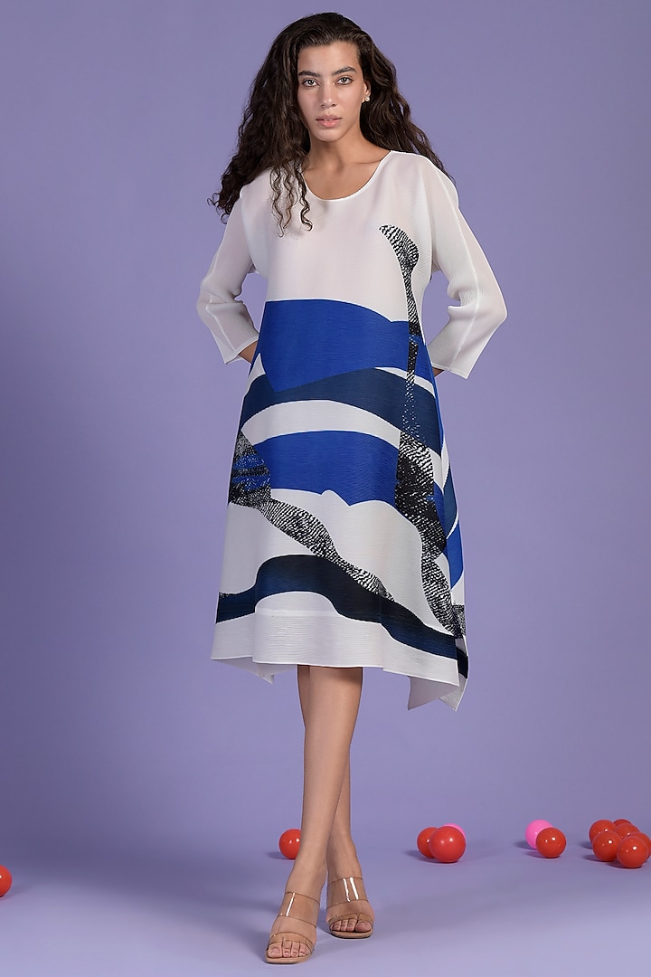 Blue & White Pleated Fabric Printed Structured Dress by Tasuvure