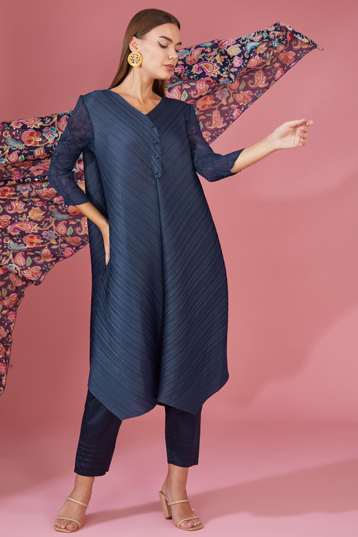 Blue Pleated Polyester Straight Tunic Set by Tasuvure Indes at Pernia's Pop Up Shop