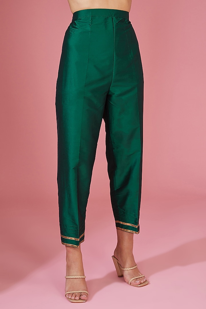 Green Pleated Polyester Straight Tunic Set by Tasuvure Indes at Pernia's Pop Up Shop