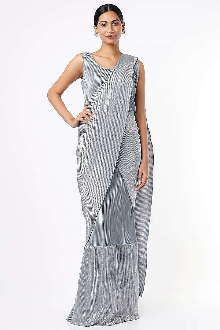 Grey Pleated Polyester Gown Saree by Tasuvure Indes
