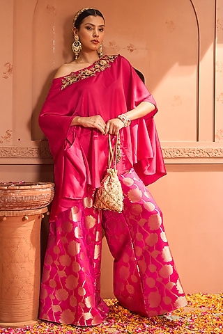 Fuchsia Brocade Silk Embroidered Kaftan Set by Tasuvure