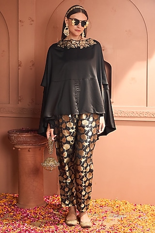 Black Brocade Silk Embroidered Kaftan Set by Tasuvure