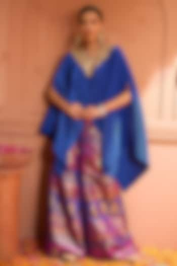 Blue Pleated Silk Embroidered Cape Set by Tasuvure at Pernia's Pop Up Shop