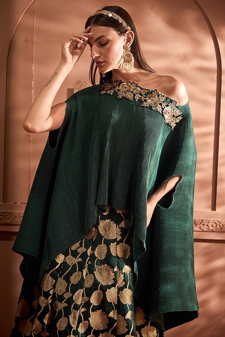 Green Brocade Silk Embroidered Cape Set by Tasuvure at Pernia's Pop Up Shop