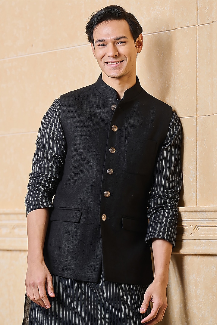 Black Cotton Blend Embroidered Bundi Jacket by TASVA