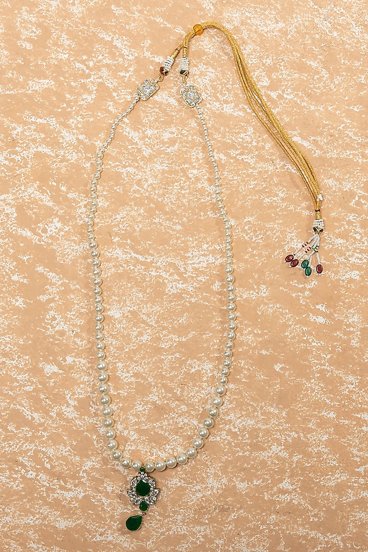 Dark Green Neutral Beads & Gemstone Pendant Mala by TASVA