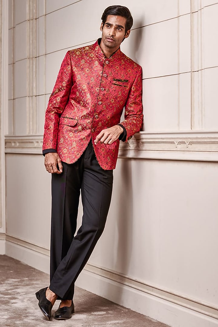 Red Jacquard Floral Printed Bandhgala Set by TASVA at Pernia's Pop Up Shop