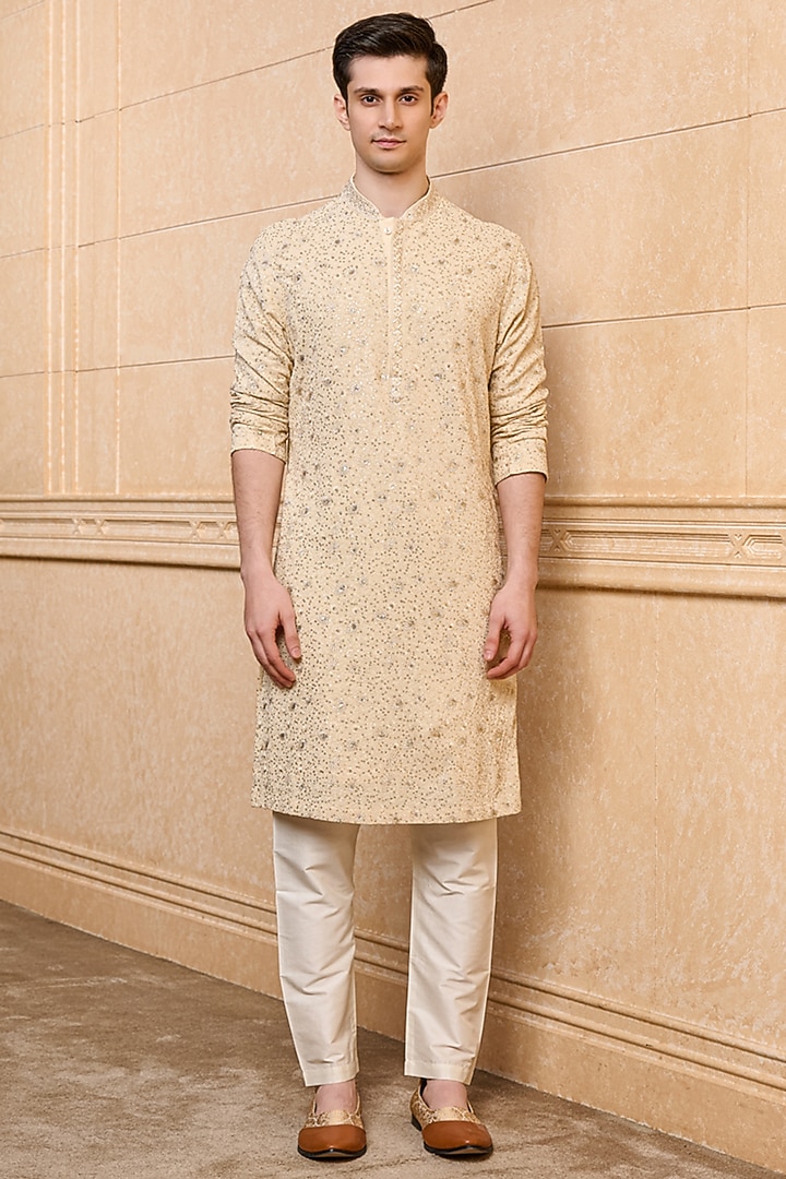 Gold Viscose Embroidered Kurta Set by TASVA at Pernia's Pop Up Shop