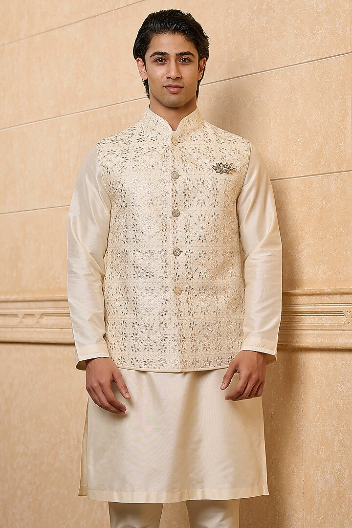 Ivory Viscose Embroidered Bundi Jacket Set by TASVA at Pernia's Pop Up Shop