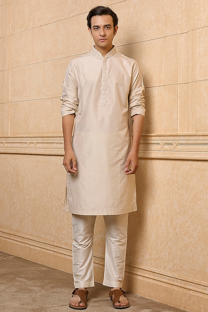 Gold Silk Kurta Set by TASVA at Pernia's Pop Up Shop