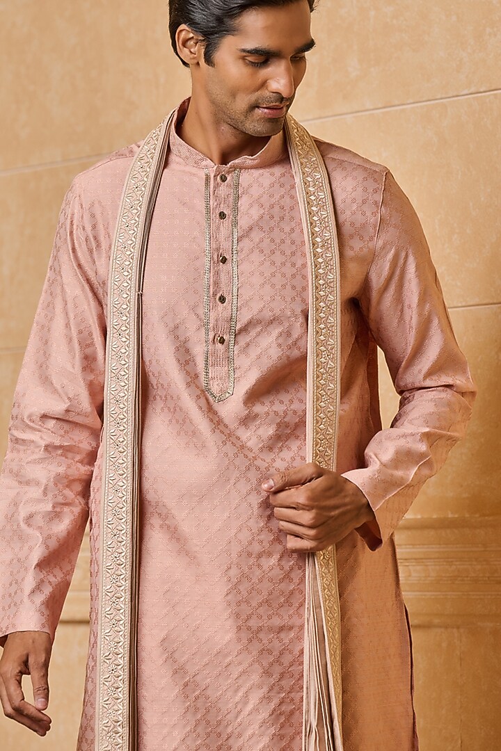 Pink Polyester & Viscose Resham Embroidered Pleated Stole by TASVA at Pernia's Pop Up Shop
