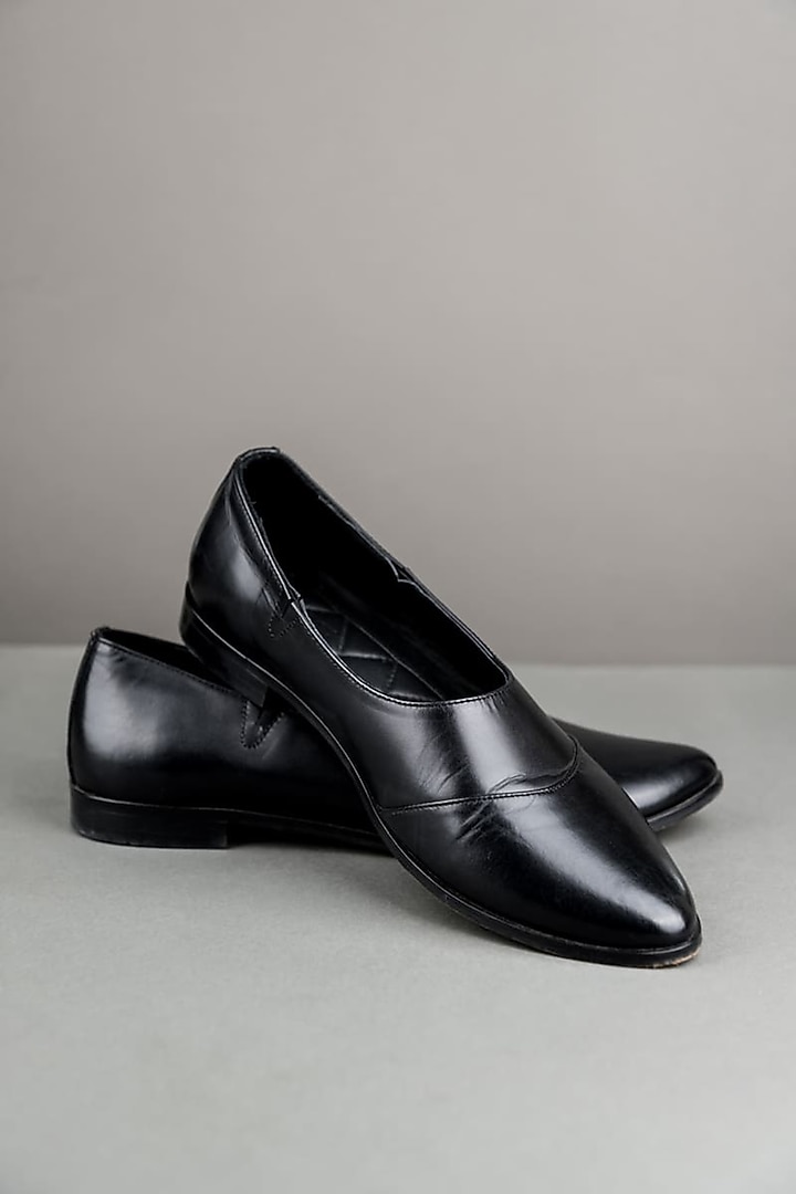 Black Leather Shoes by TASVA at Pernia's Pop Up Shop
