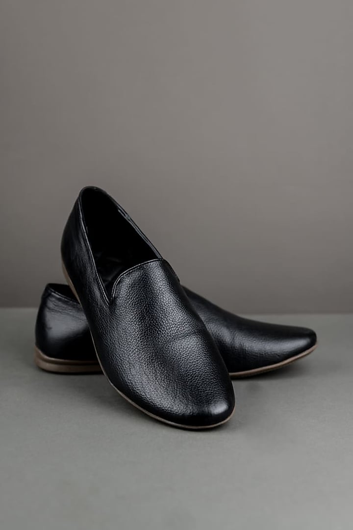 Black Leather Shoes by TASVA at Pernia's Pop Up Shop
