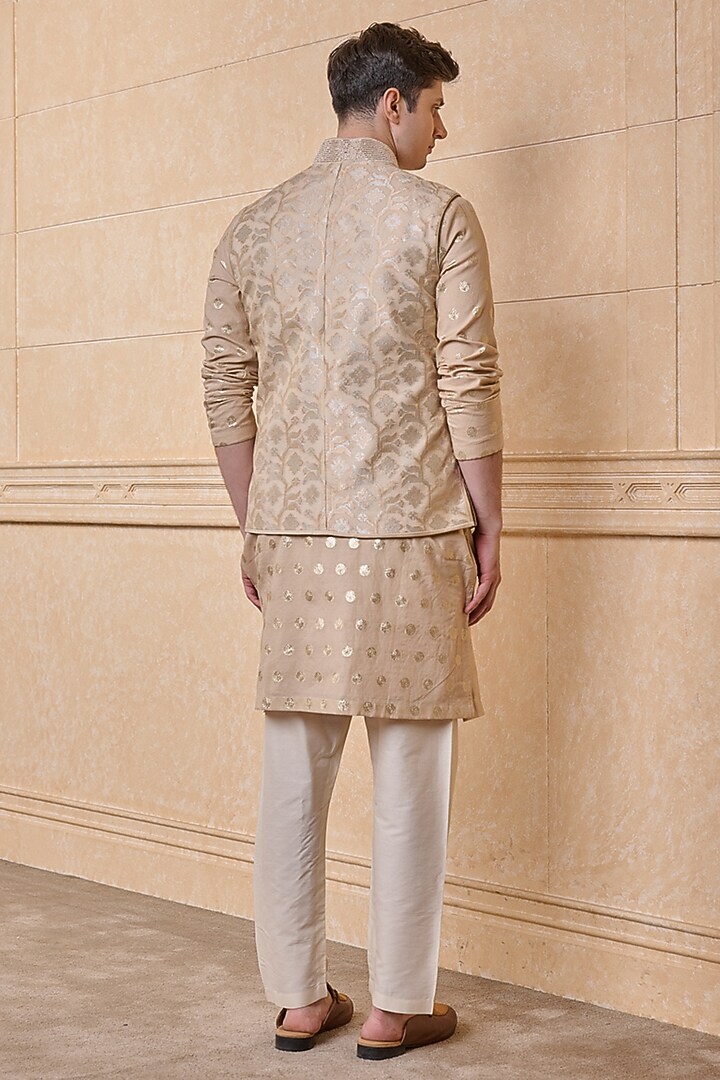 Gold Cotton & Metallic Bundi Jacket Set by TASVA at Pernia's Pop Up Shop