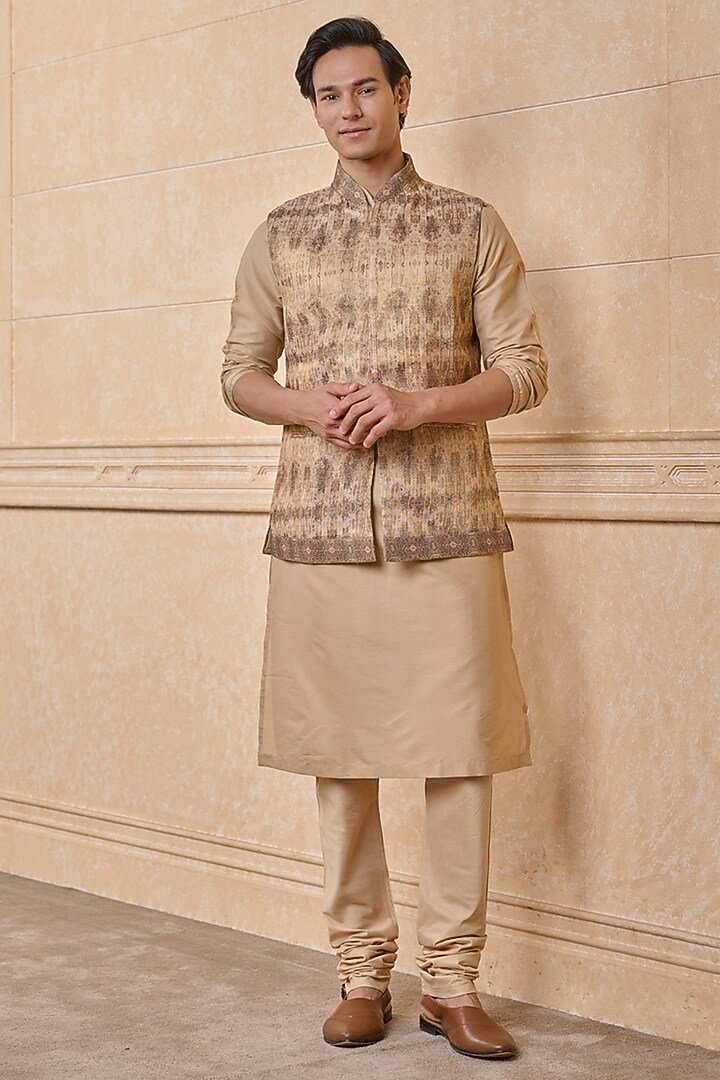 Gold Rayon & Metallic Printed Bundi Jacket Set by TASVA at Pernia's Pop Up Shop