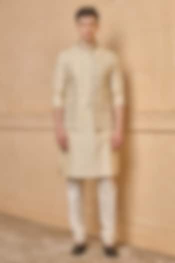 Gold Viscose Polyester Metallic Embroidered Bundi Jacket Set by TASVA at Pernia's Pop Up Shop