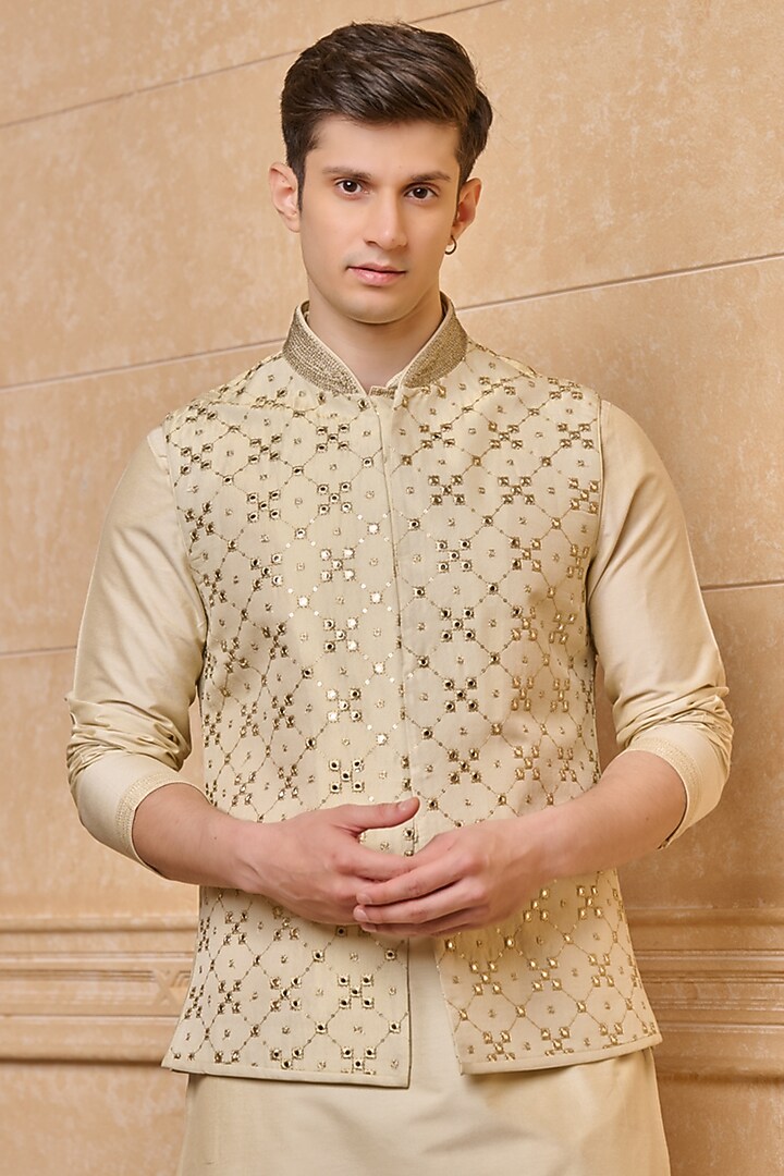 Gold Viscose Polyester Metallic Embroidered Bundi Jacket Set by TASVA at Pernia's Pop Up Shop